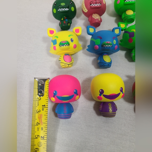 Five Nights at Freddy’s FNAF Funko POP 24 Mini Vinyl Figures Advent Calendar Toy - Picture 3 of 6